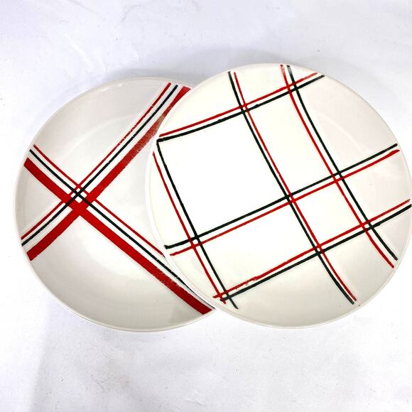 Hearth & Hand Magnolia Set of 2 Plaid Appetizer Plates Black Red Holidays NEW - Picture 4 of 11